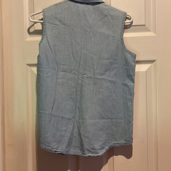 Gap denim button up tank - Picture 3 of 3